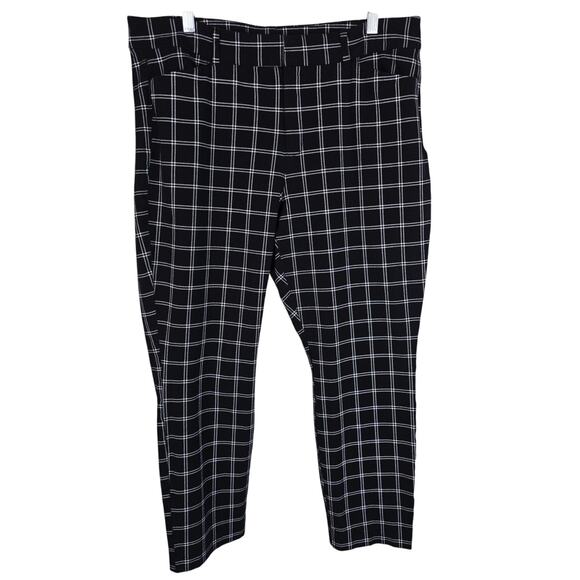 Old Navy High Rise Smooth Pockets Pixie Black White Checkered Women's Pants 16 - Picture 1 of 4